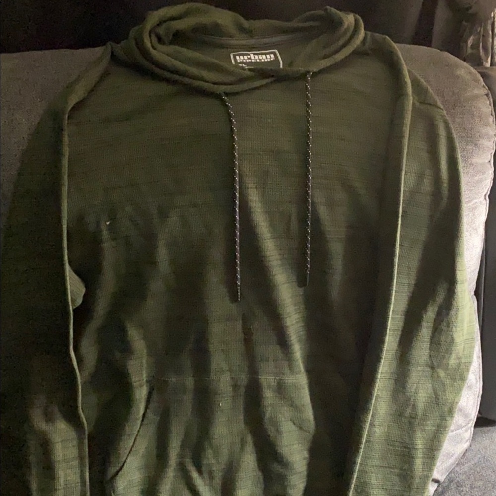 Urban Pipeline men’s shirt with hood